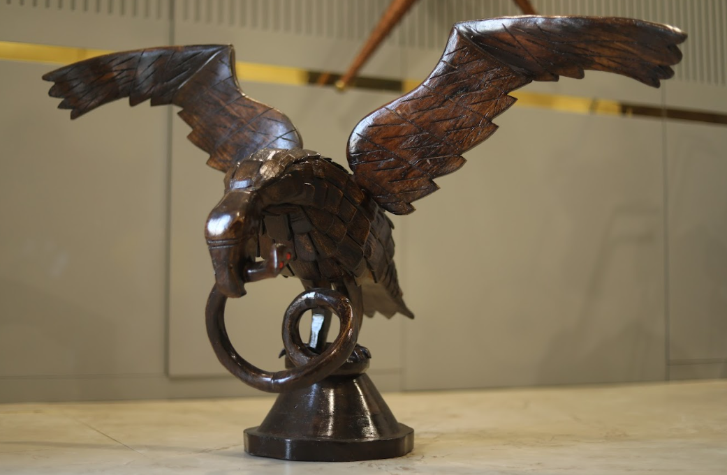 Great Indian Hawk on Hunt_Powerful deep impacting Showpiece